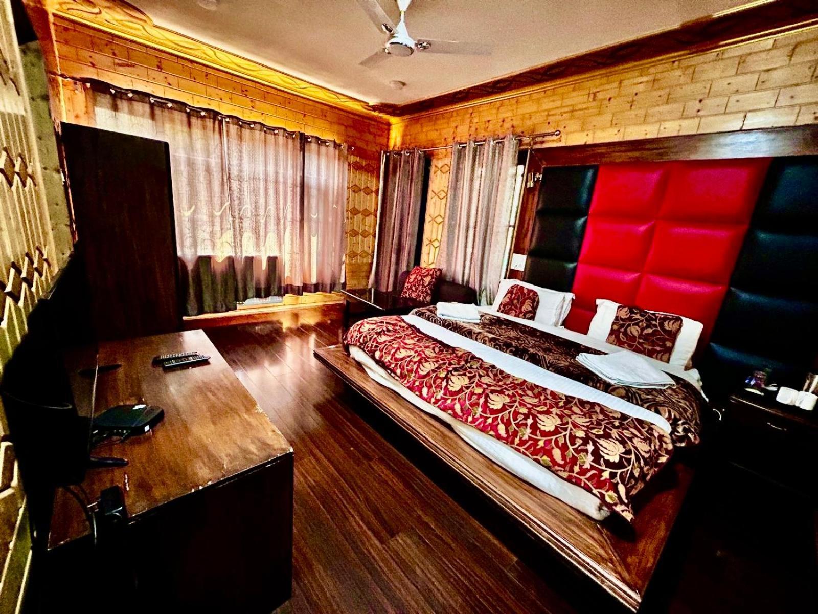 Hotel As Maintained By Zaara 4*