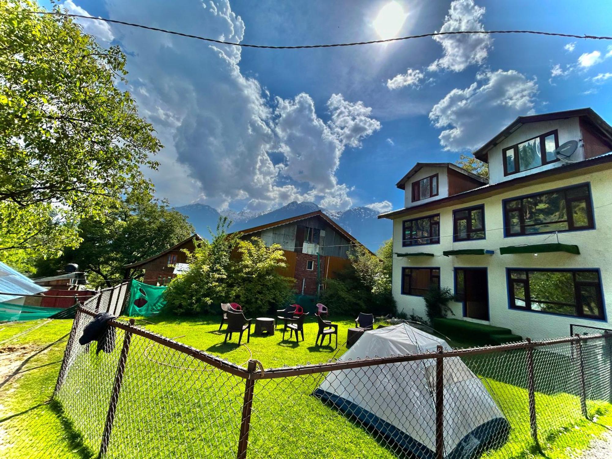 Forest Apartment Pahalgam