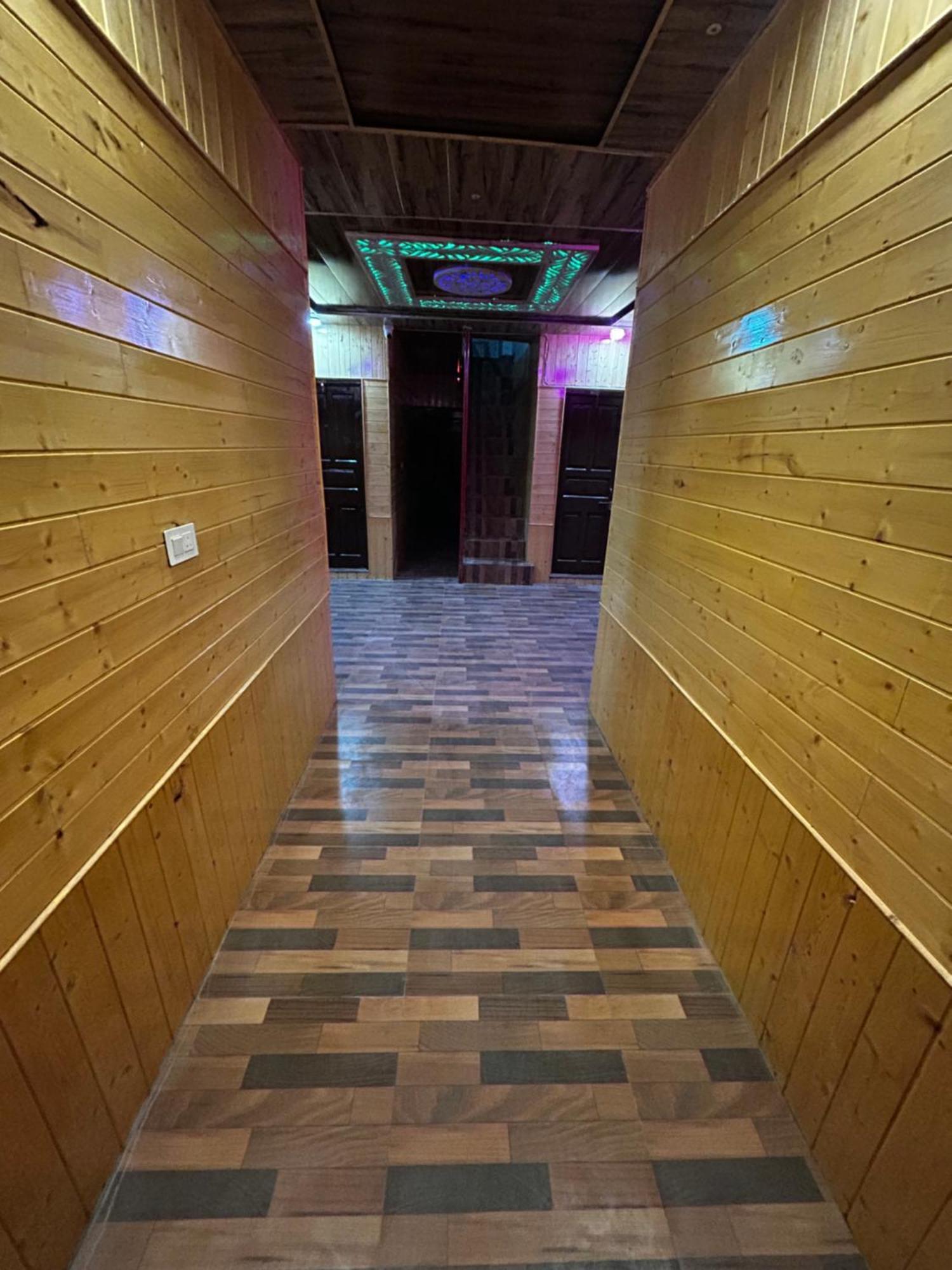 Forest Apartment Pahalgam