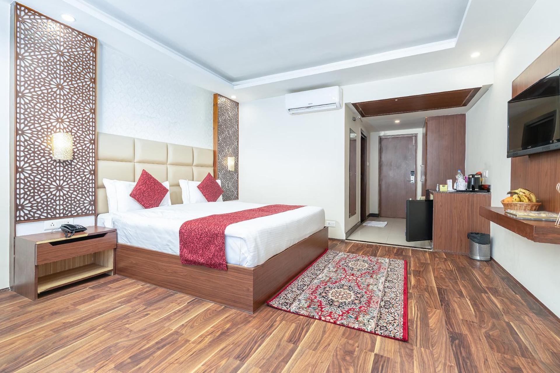 Sparrow Apartment *