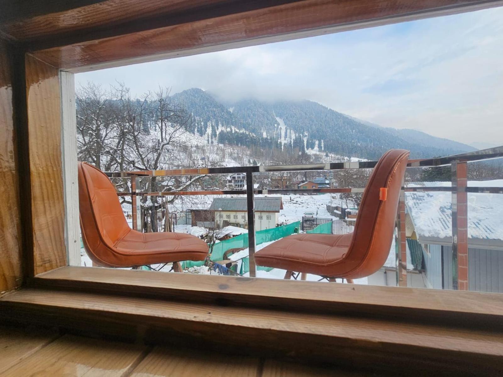 Delta View Hotel 4*