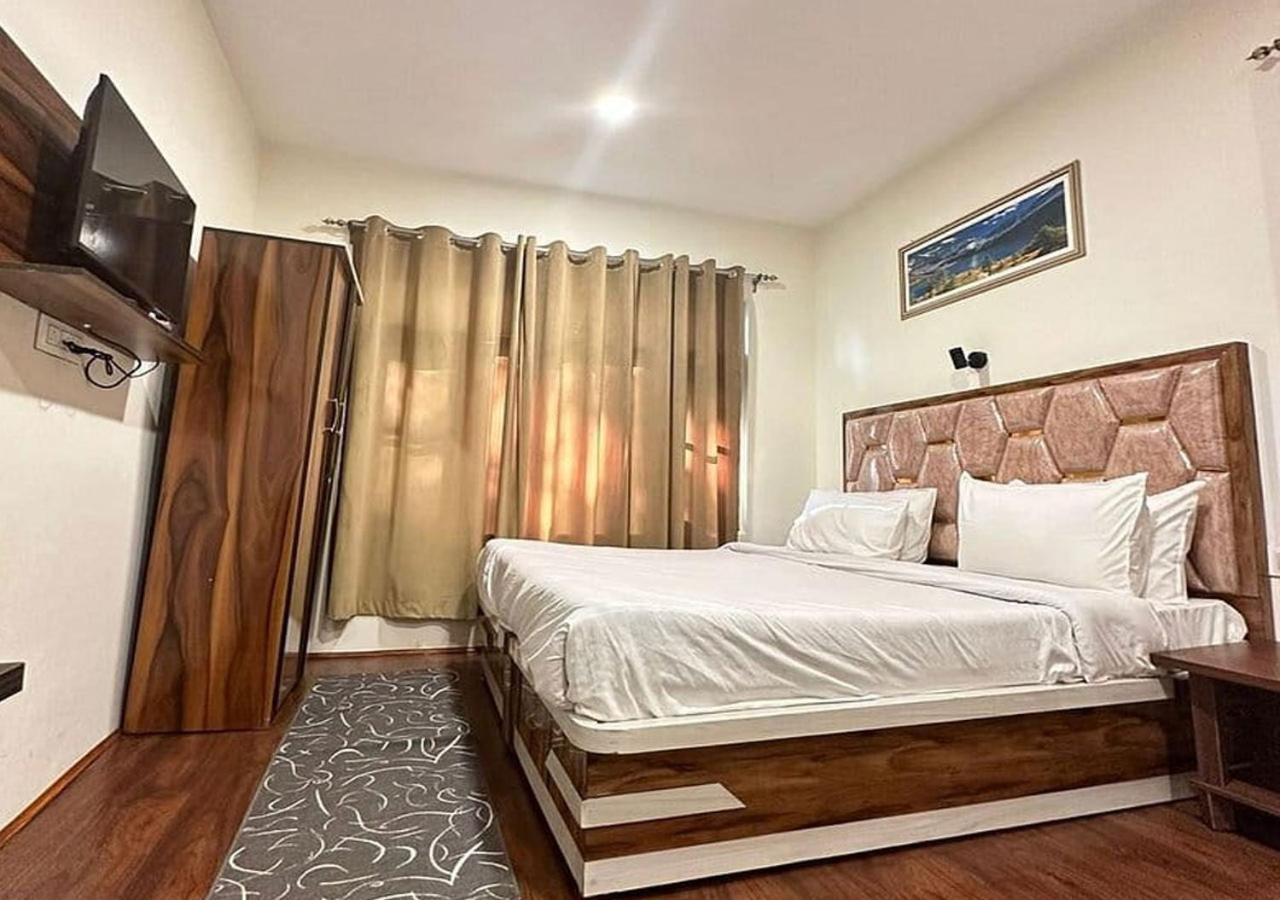 Luxury Heights * Pahalgam