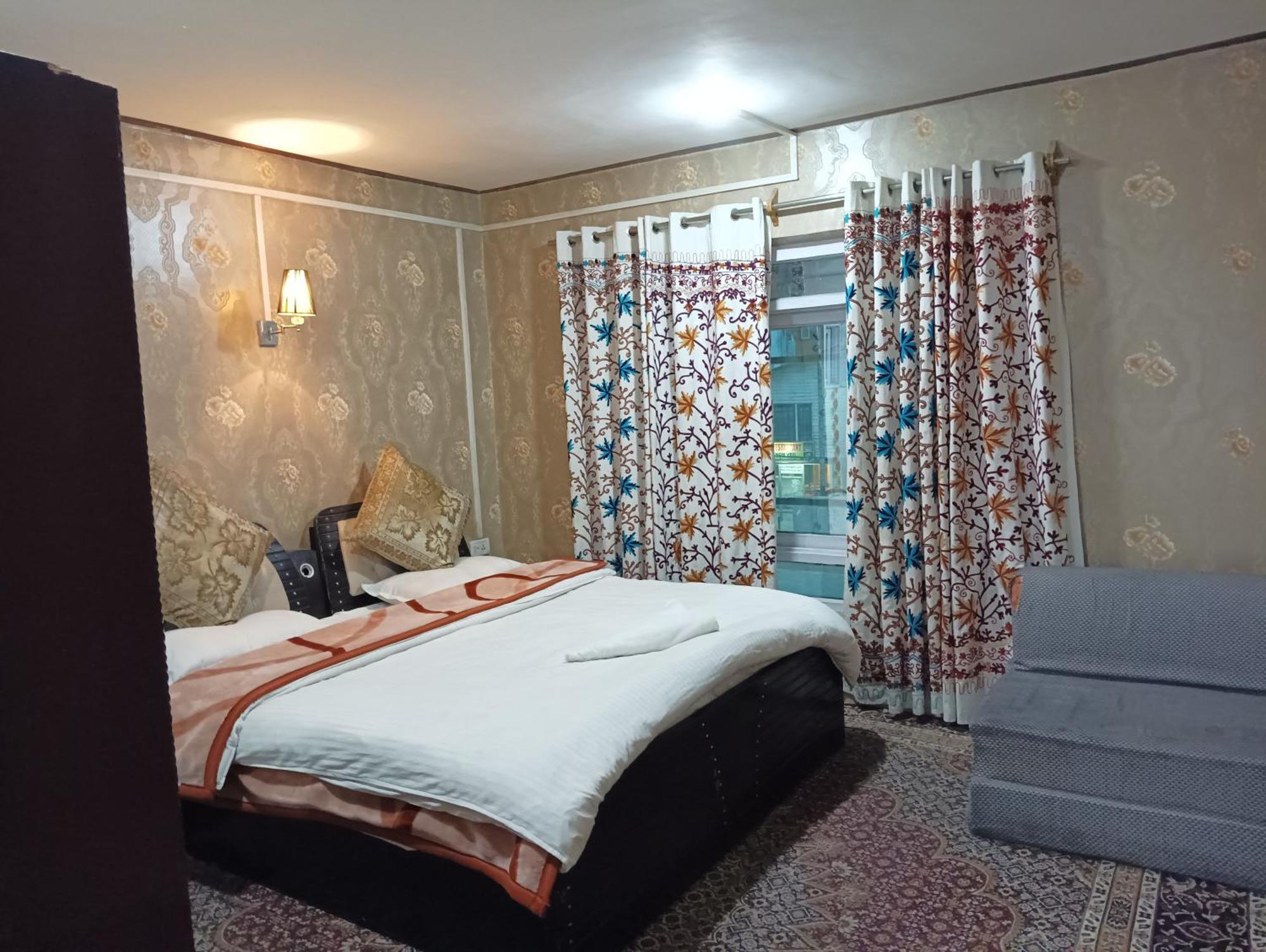Duke Hotel Pahalgam