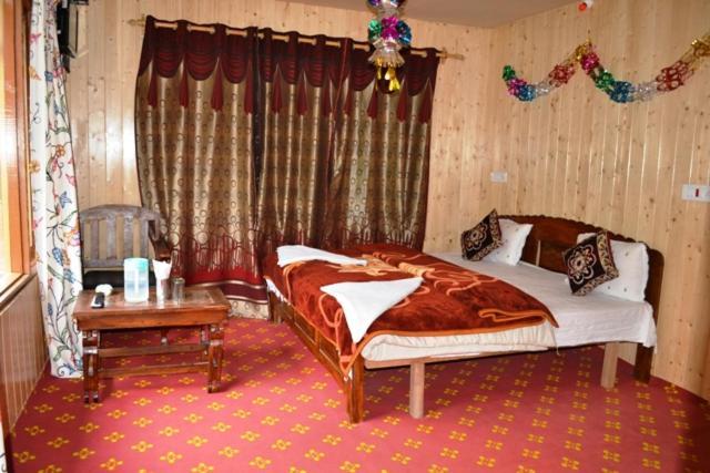 Gulfam Palace Hotel Pahalgam