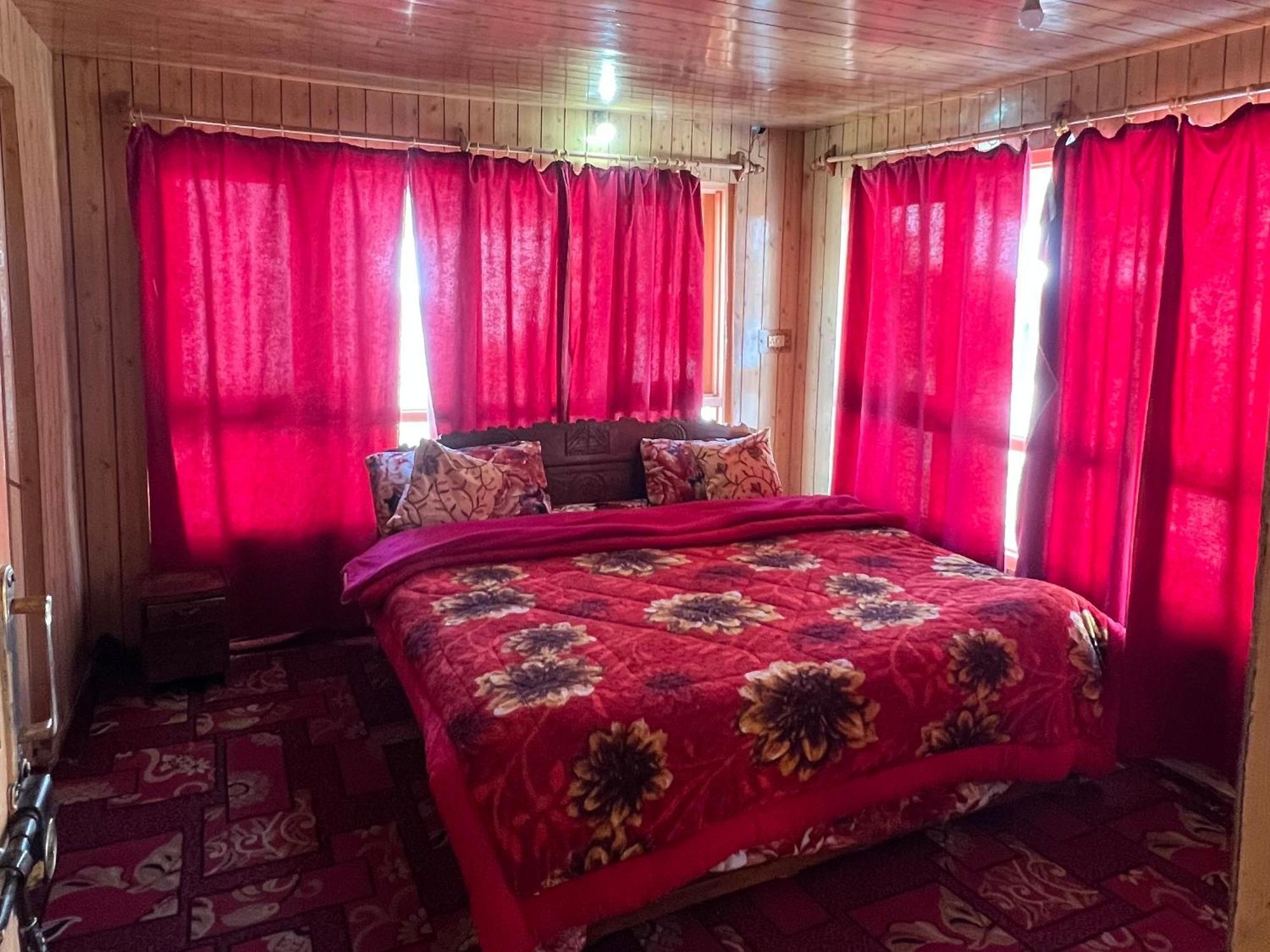 Guest house New Snow View