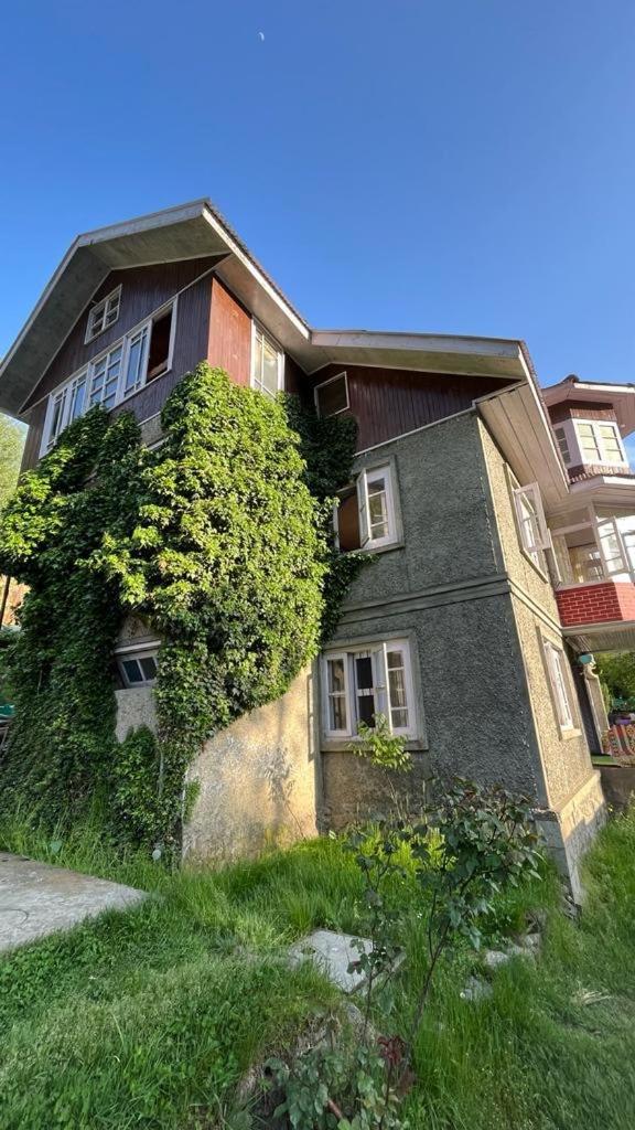 Dreamhills * Pahalgam