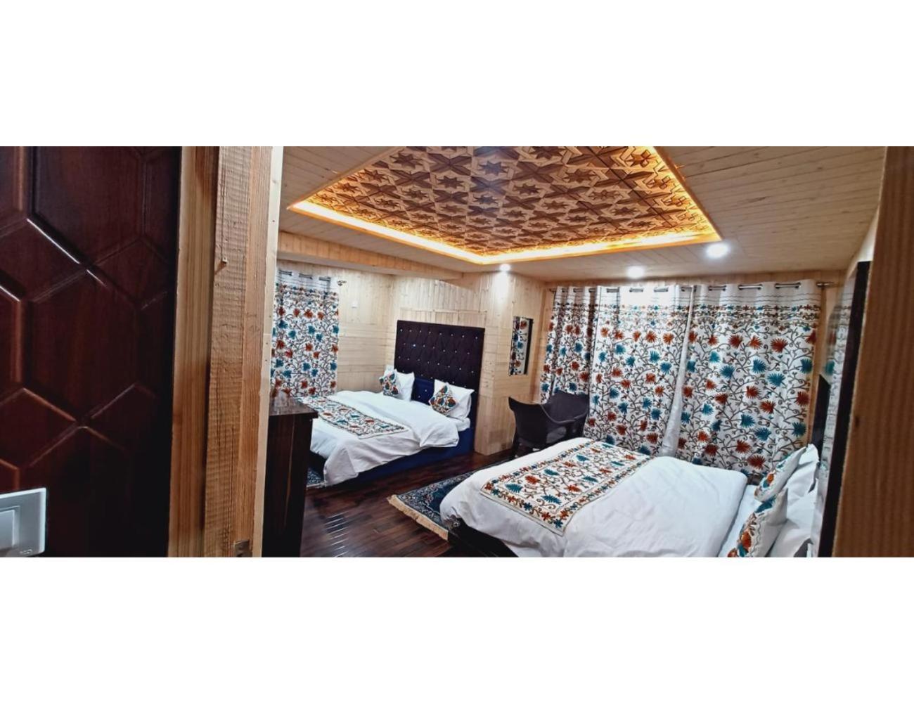 Poshwan Guest House,