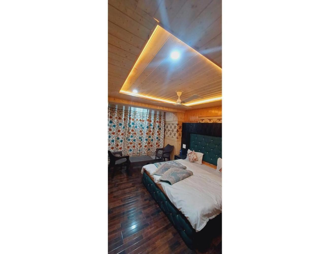 Poshwan Guest House, * Pahalgam
