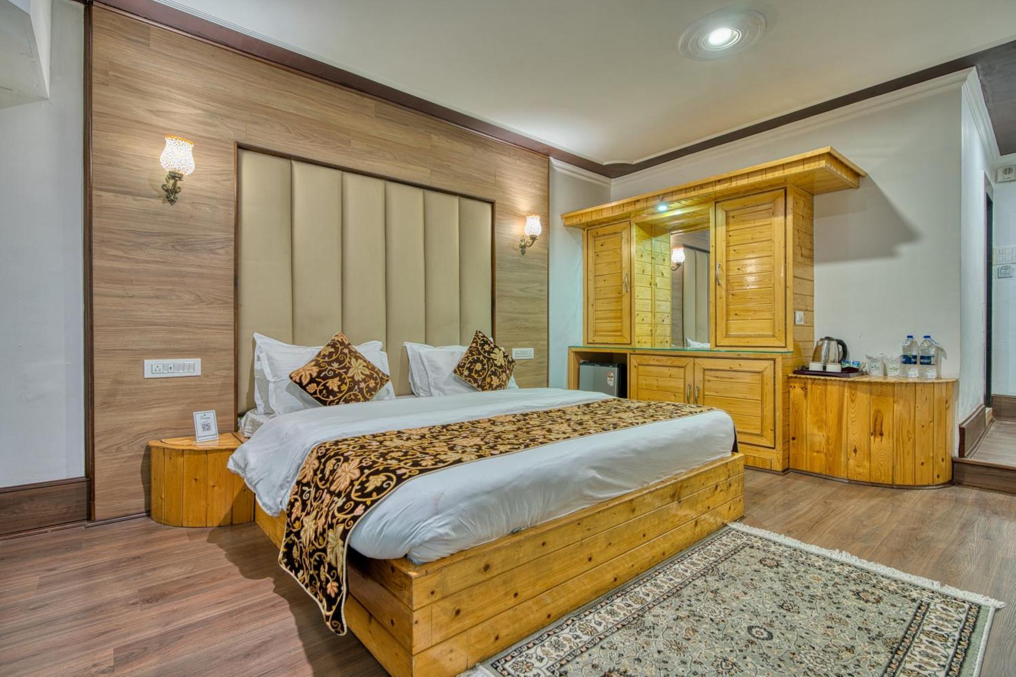 Baisaran Hotel