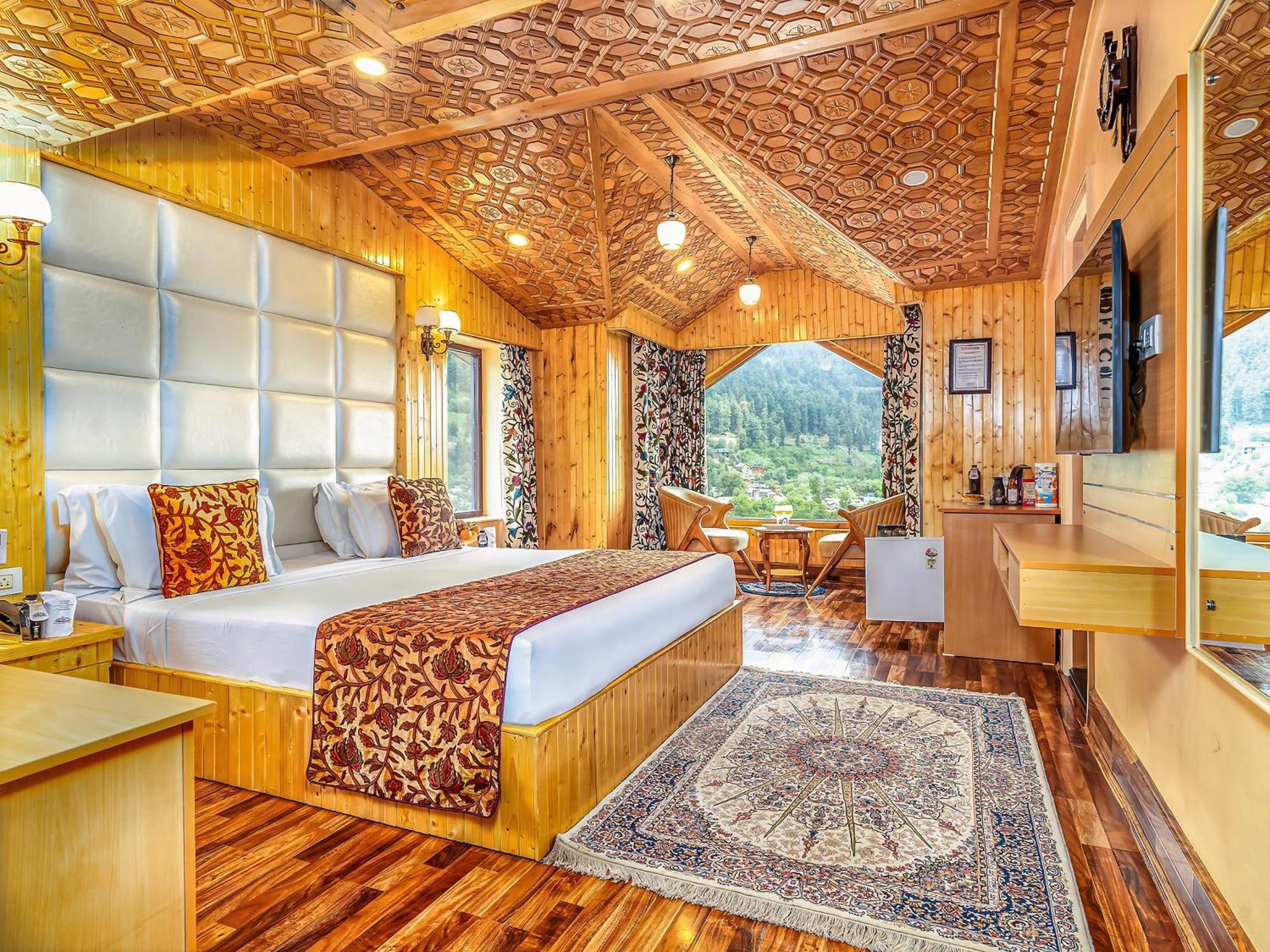 Hillside & * Pahalgam