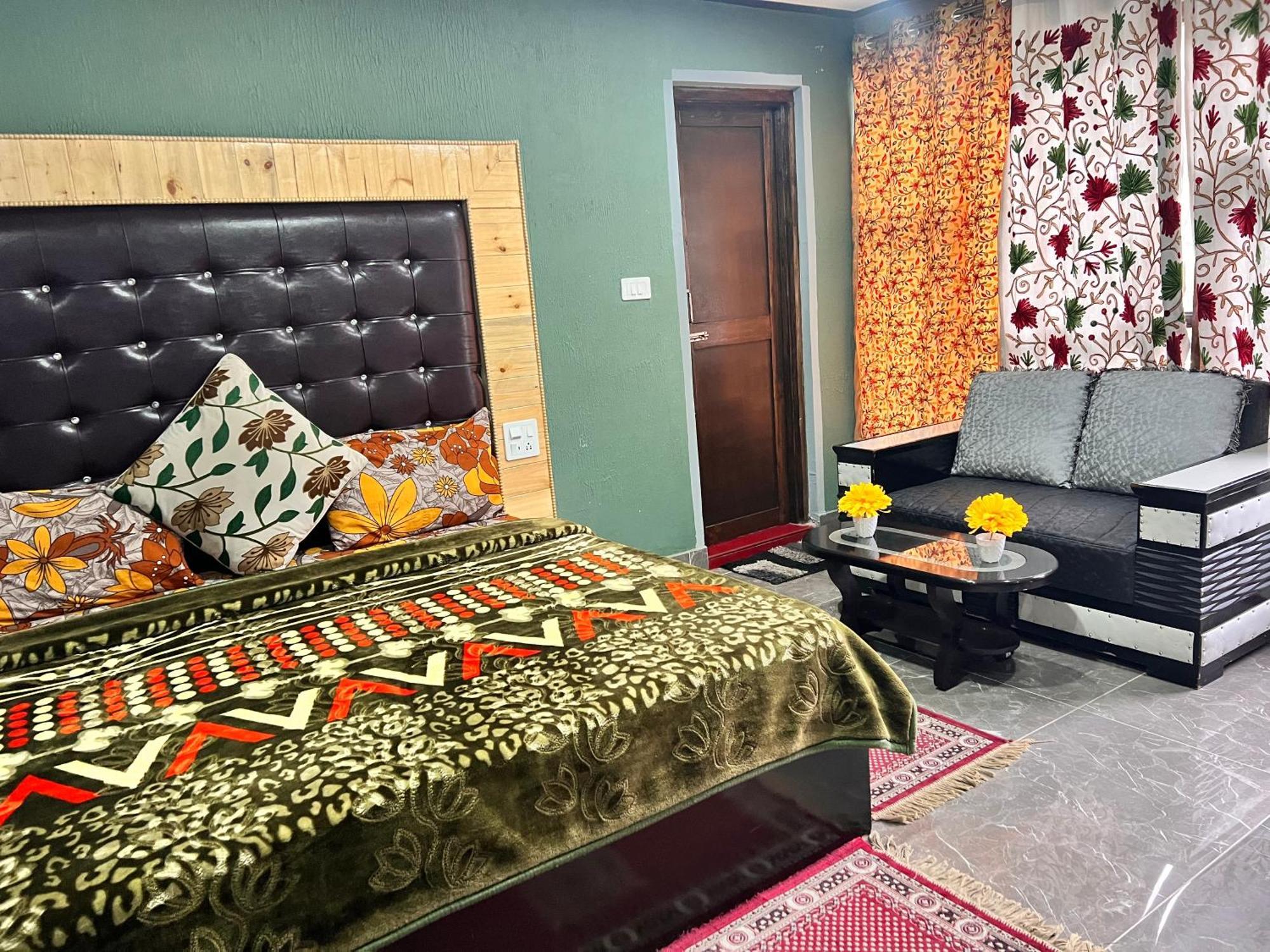 Seven Hotel Pahalgam