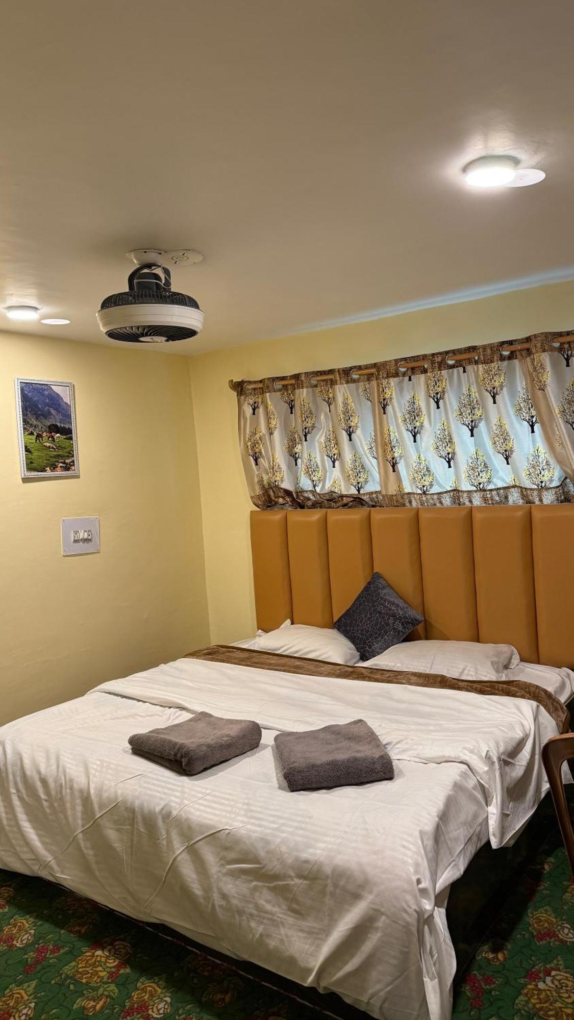 Al Hayat Guest house *