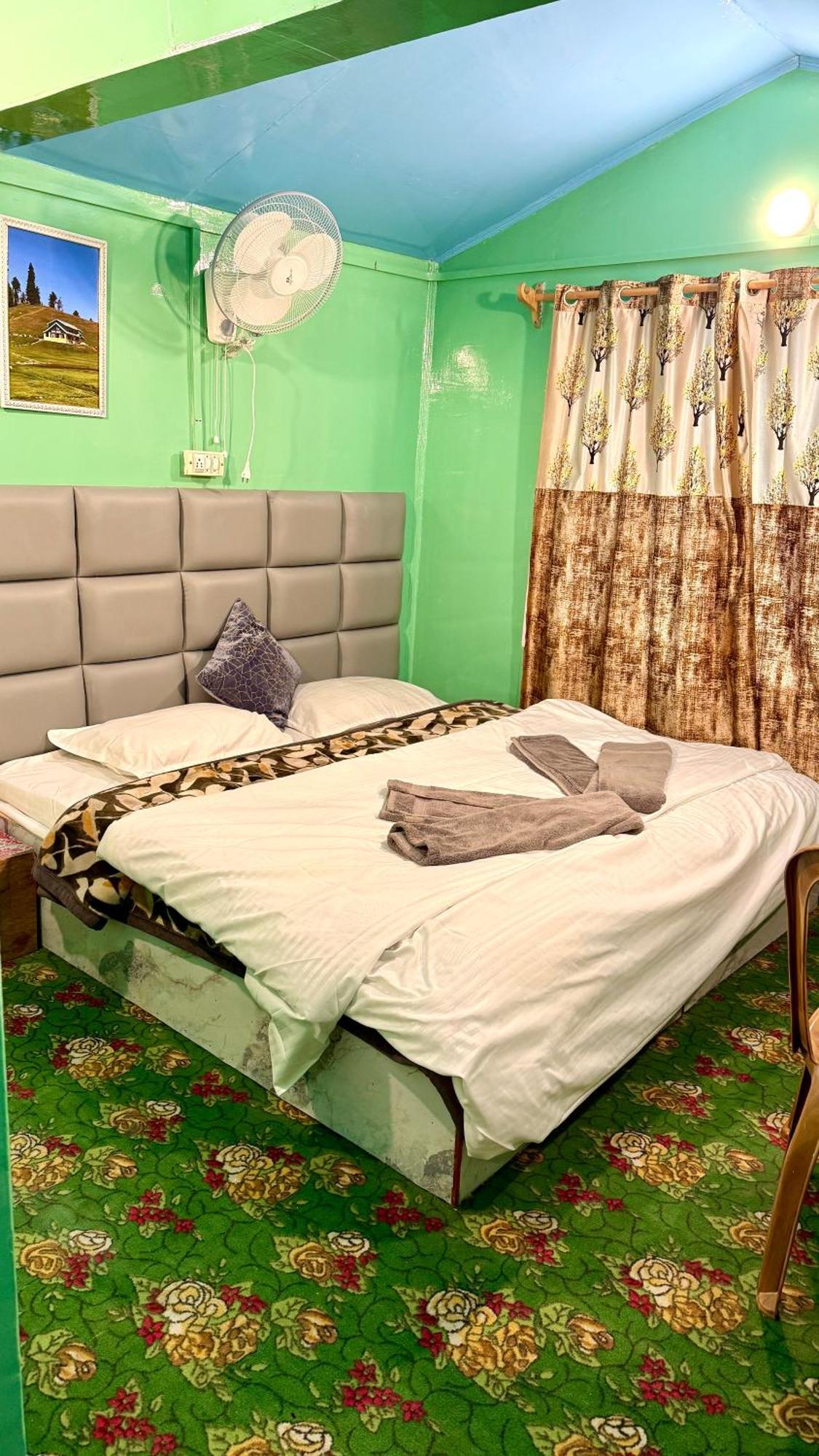 Guest house Al Hayat Pahalgam