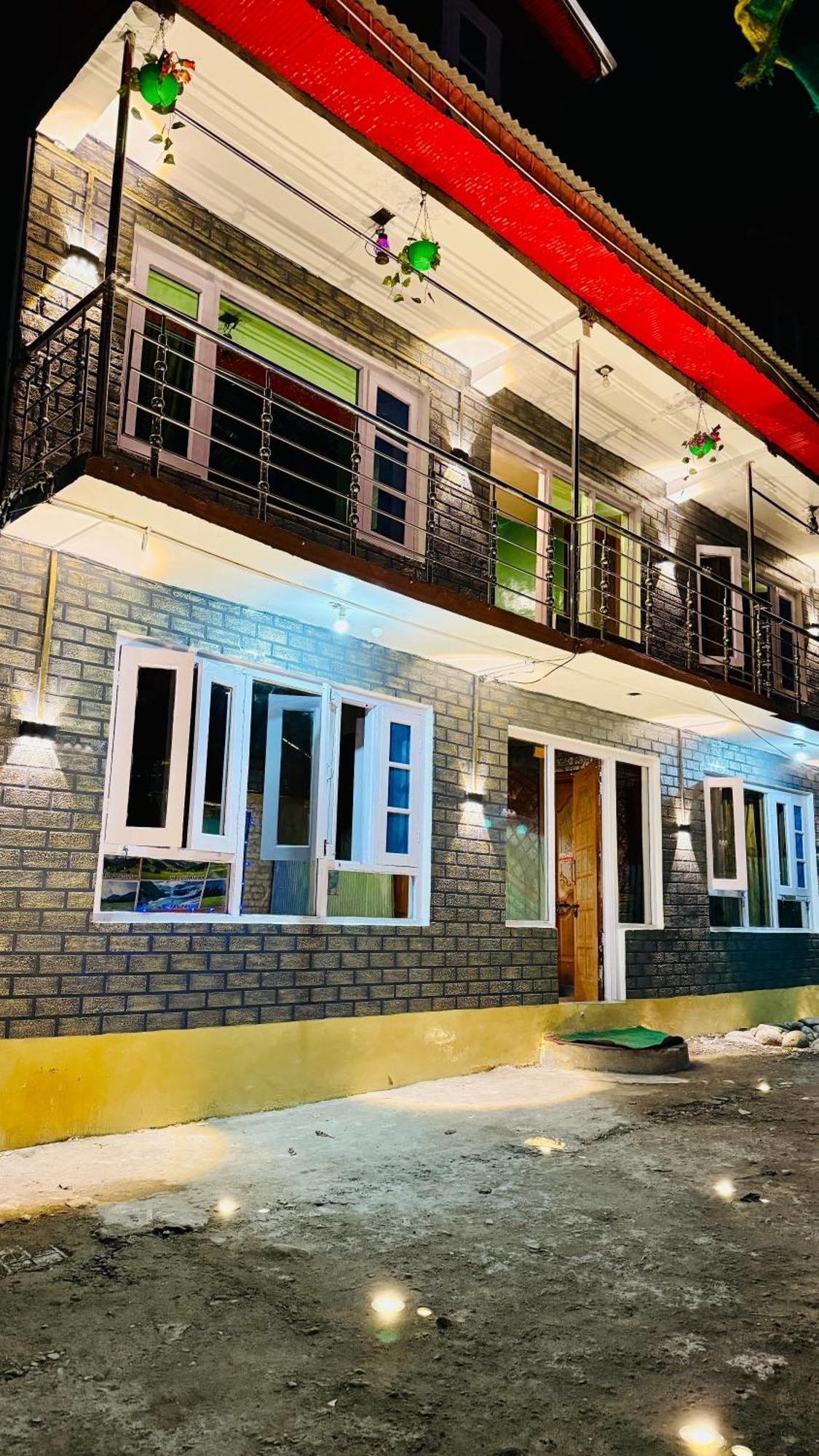 Guest house Al Hayat Pahalgam