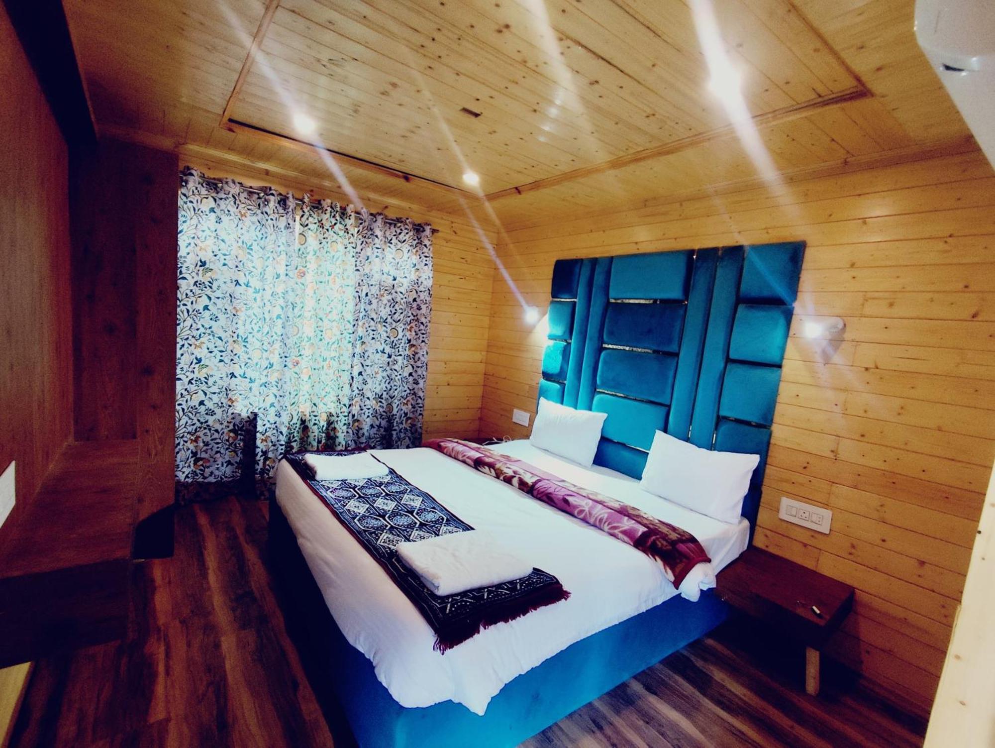 Birdsong Lodge Pahalgam