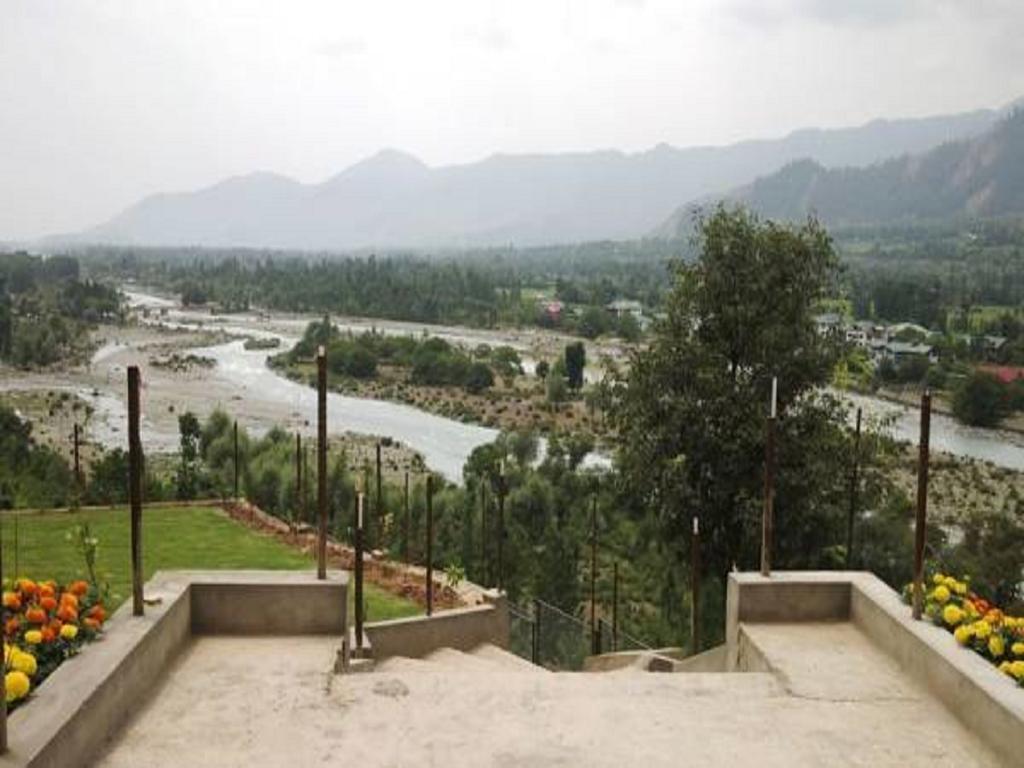 Hotel Srichan Resorts Pahalgam