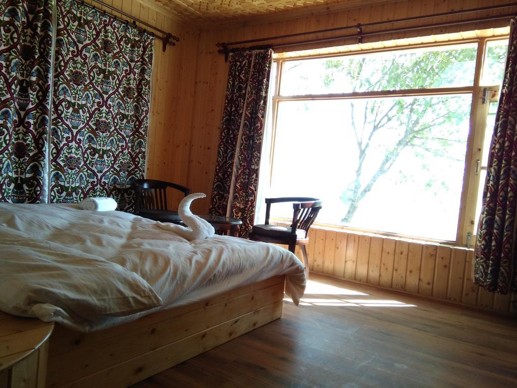Srichan Resorts
