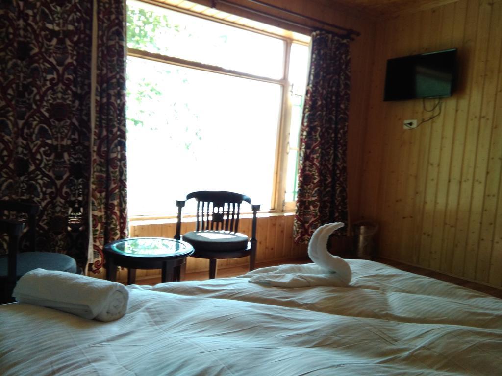 Hotel Srichan Resorts