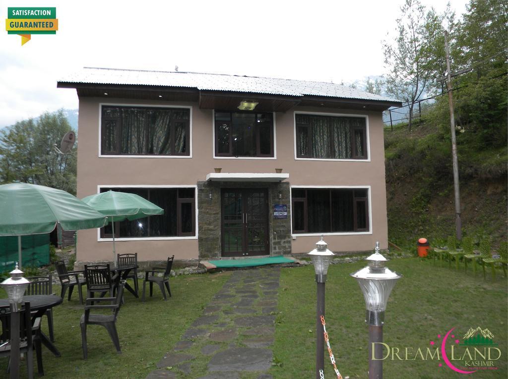 Dreamland Kashmir 2*