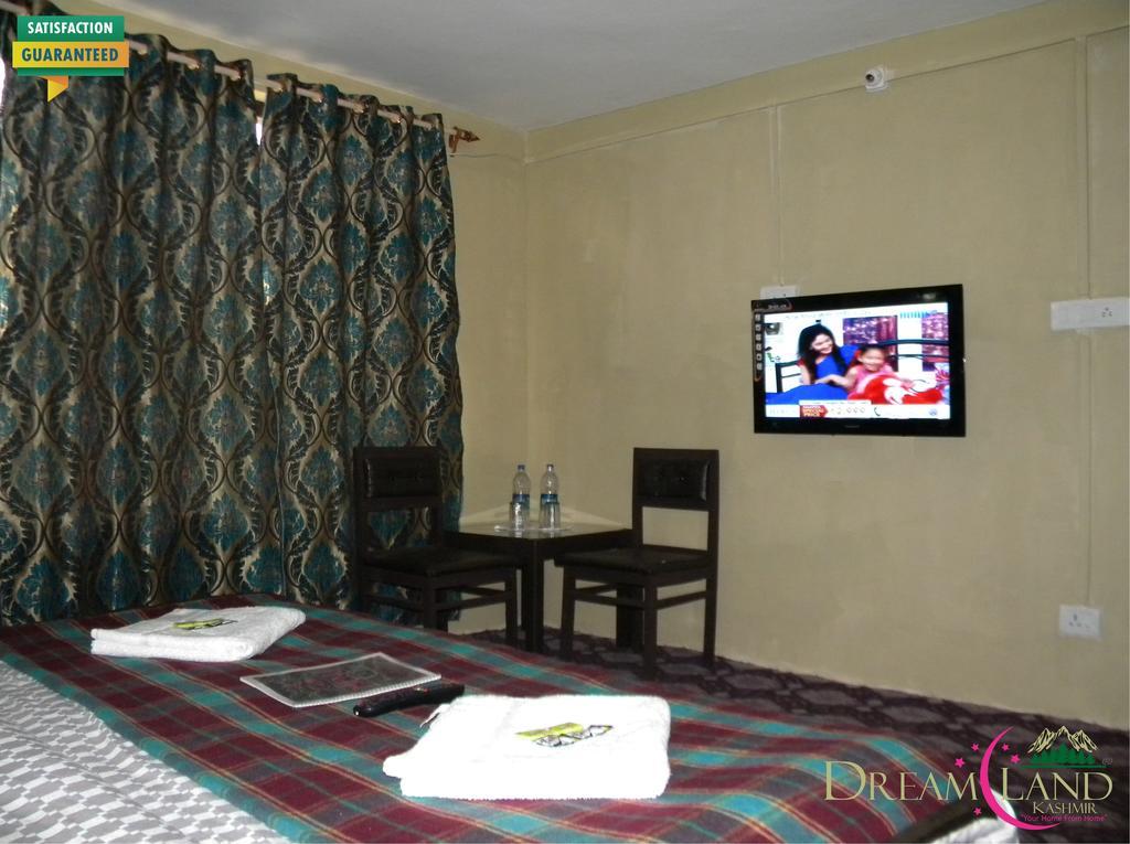 Dreamland Kashmir Guest house 2*