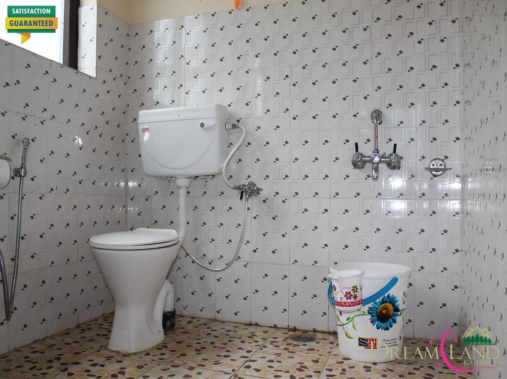 Dreamland Kashmir Guest house