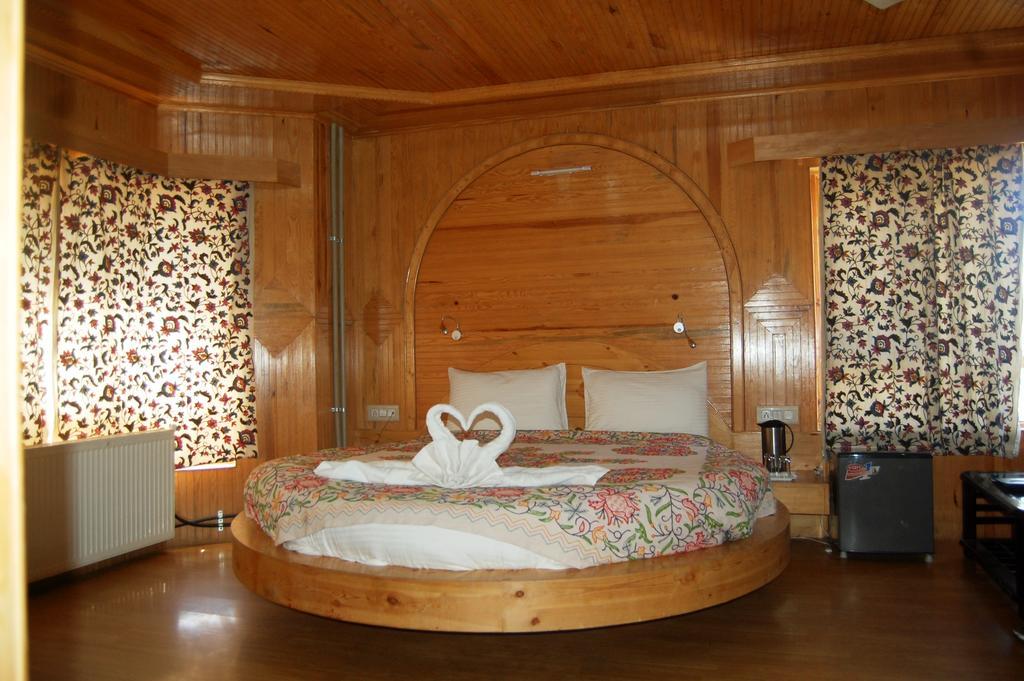 Hotel Paradise 4*