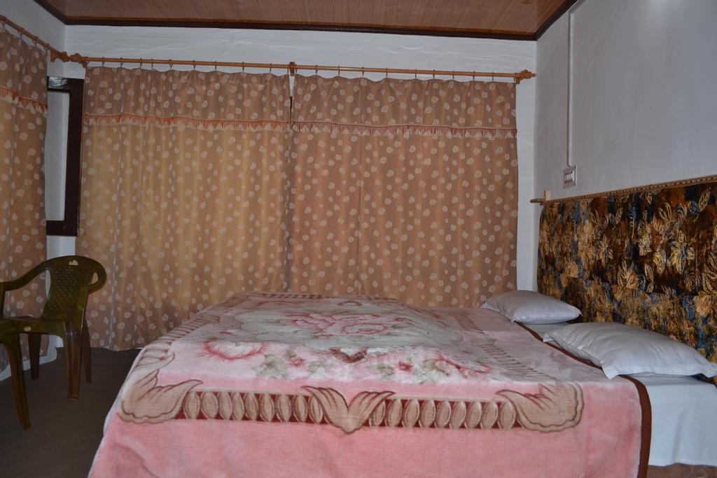 Beach Guest house Pahalgam