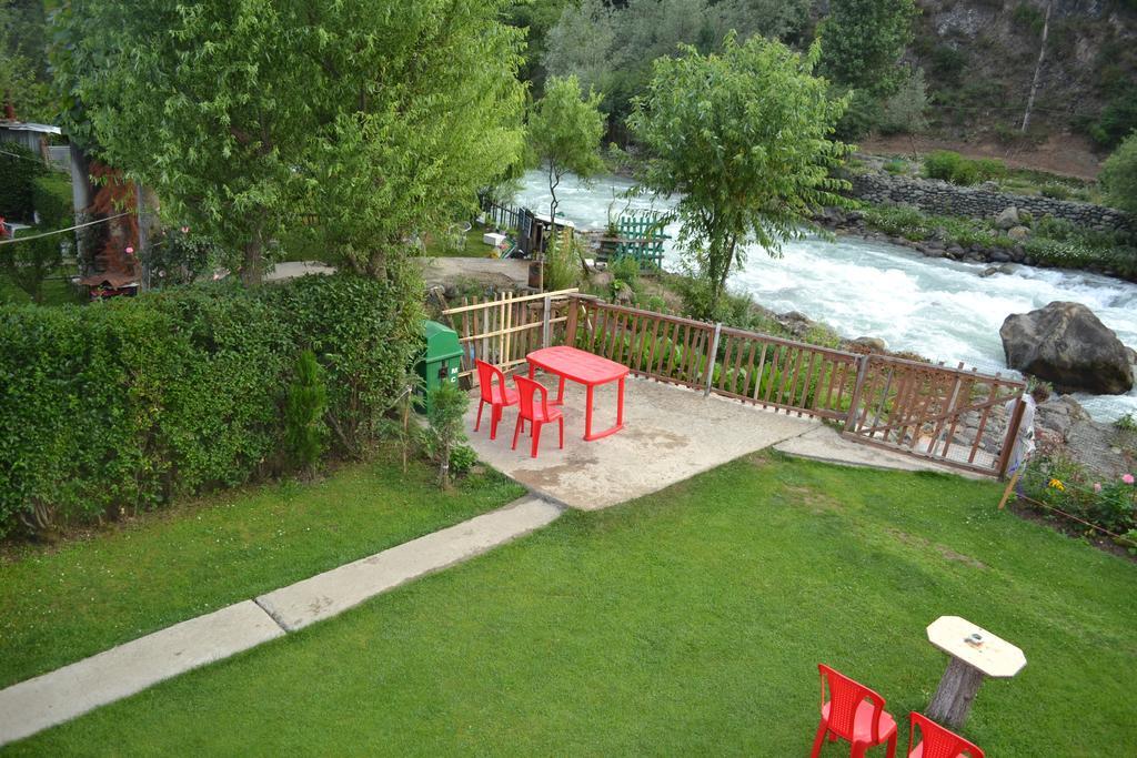 Beach * Pahalgam