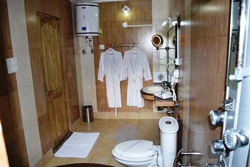 Paradise Hotel Pahalgam