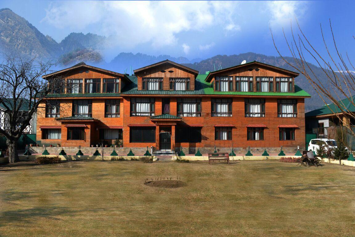 Resort Lidder Resorts Pahalgam