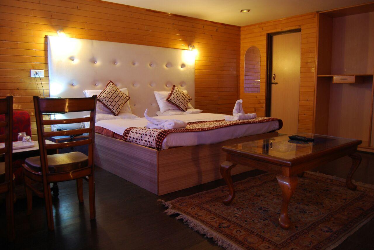 Lidder Resorts