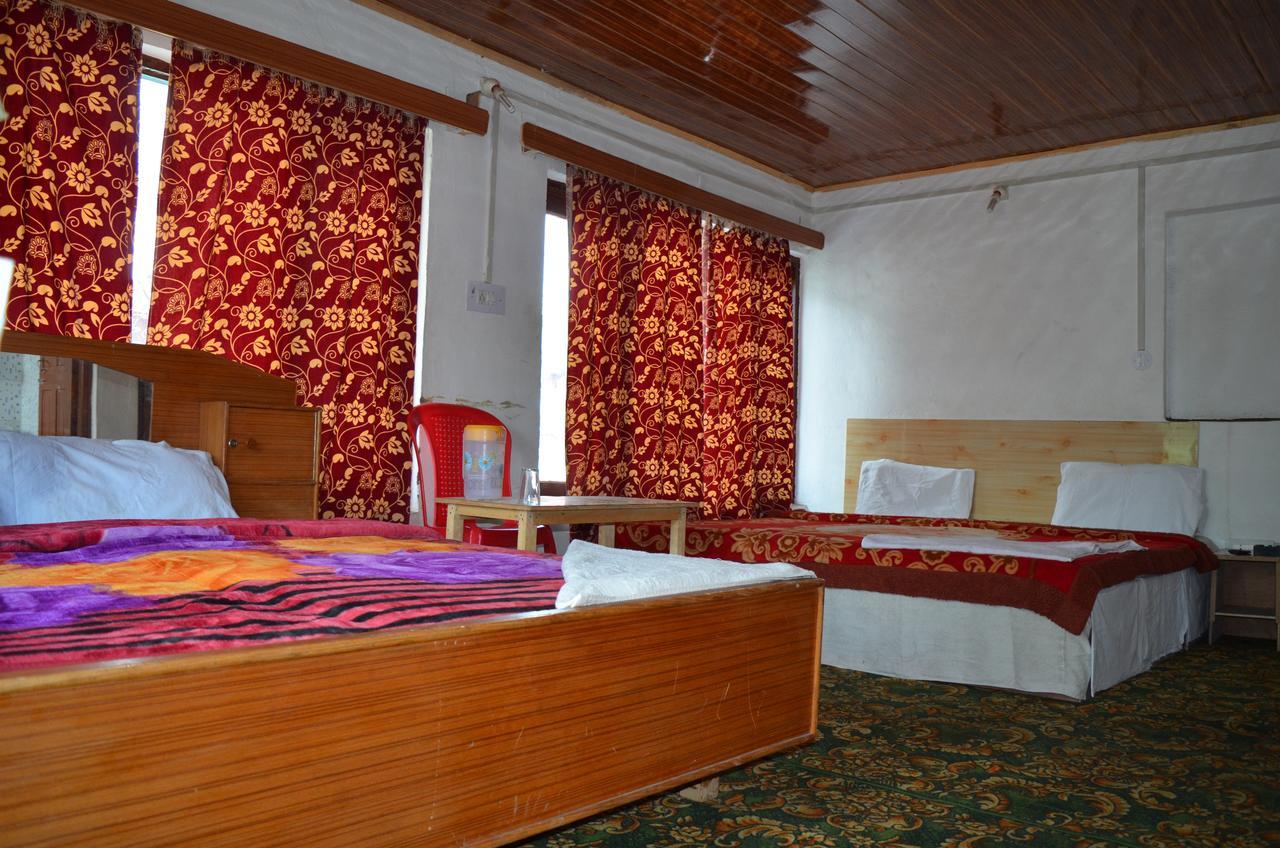 Wonderland Economy hotel