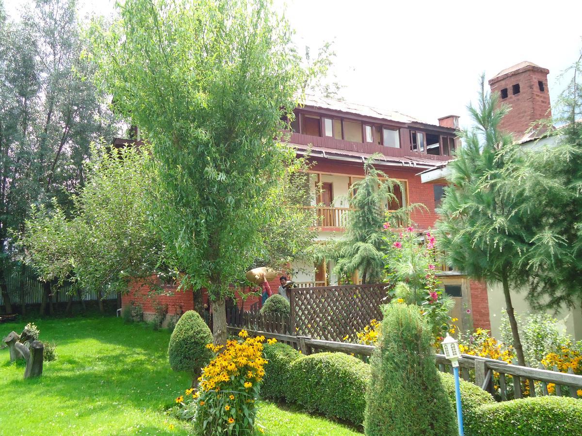 Hotel Volga