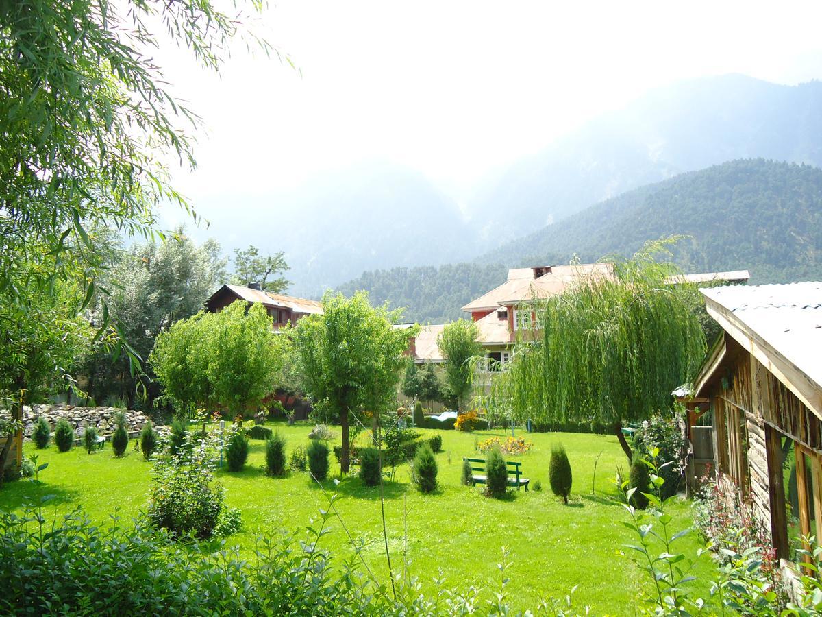 Hotel Volga Pahalgam