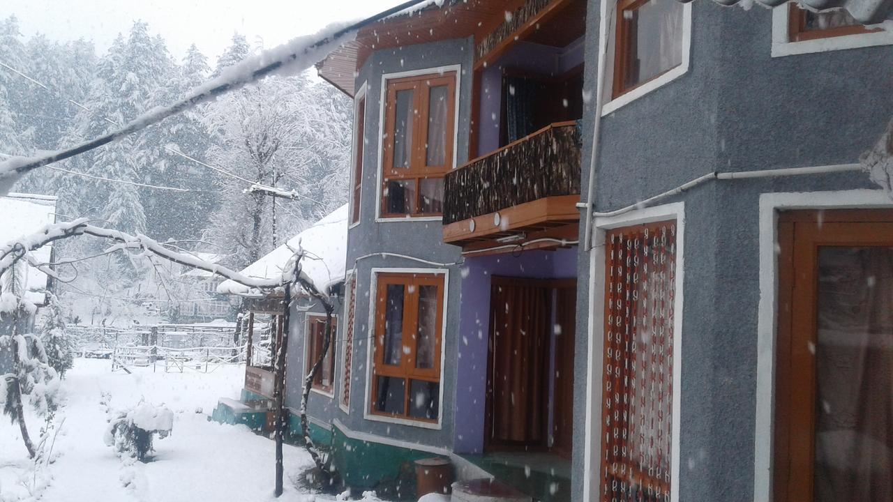 Hotel New Relax Inn, Pahalgam, 2 Km From Lidder Valley 2*