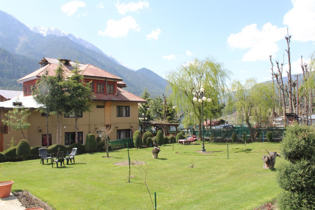 Volga 3* Pahalgam
