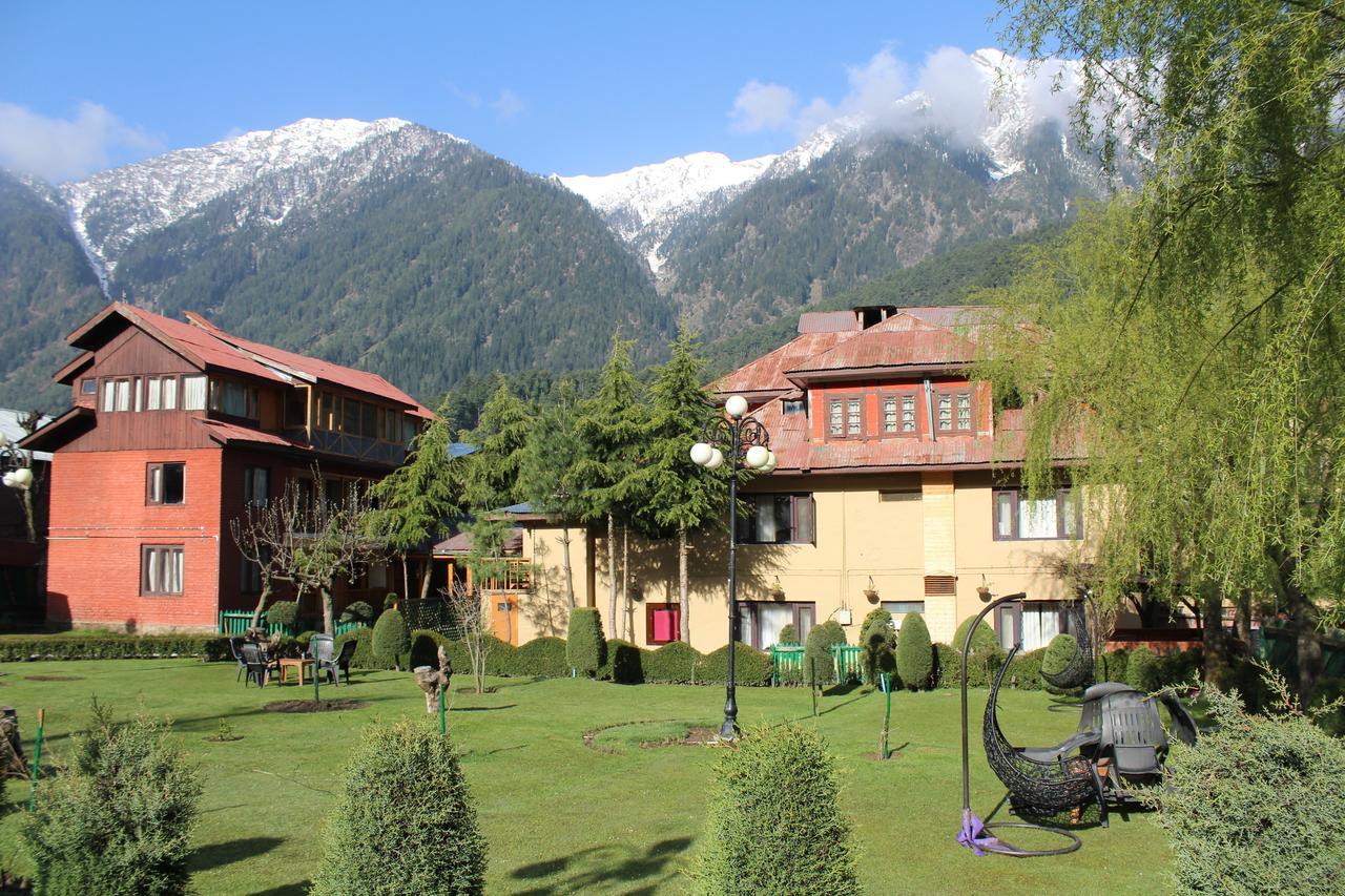 Volga 3* Pahalgam