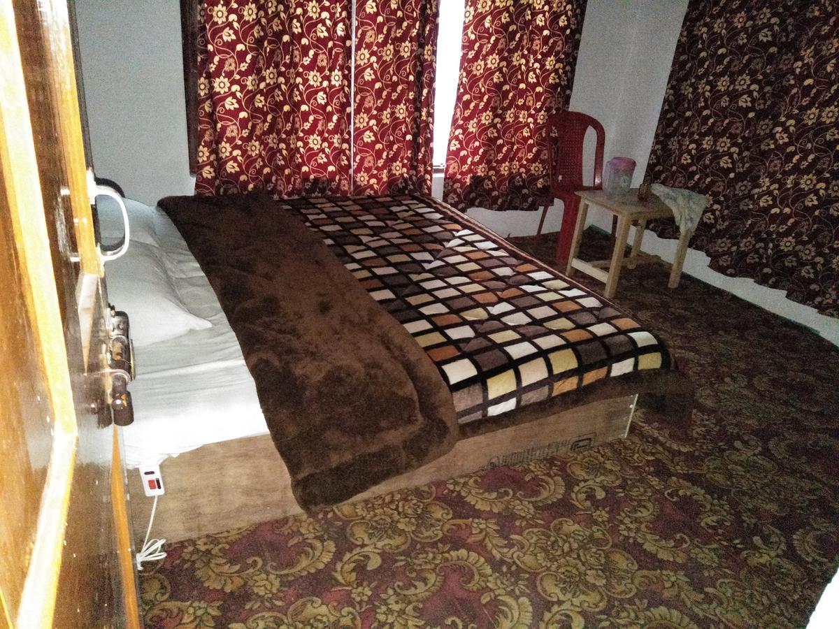 Economy hotel Wonderland Pahalgam