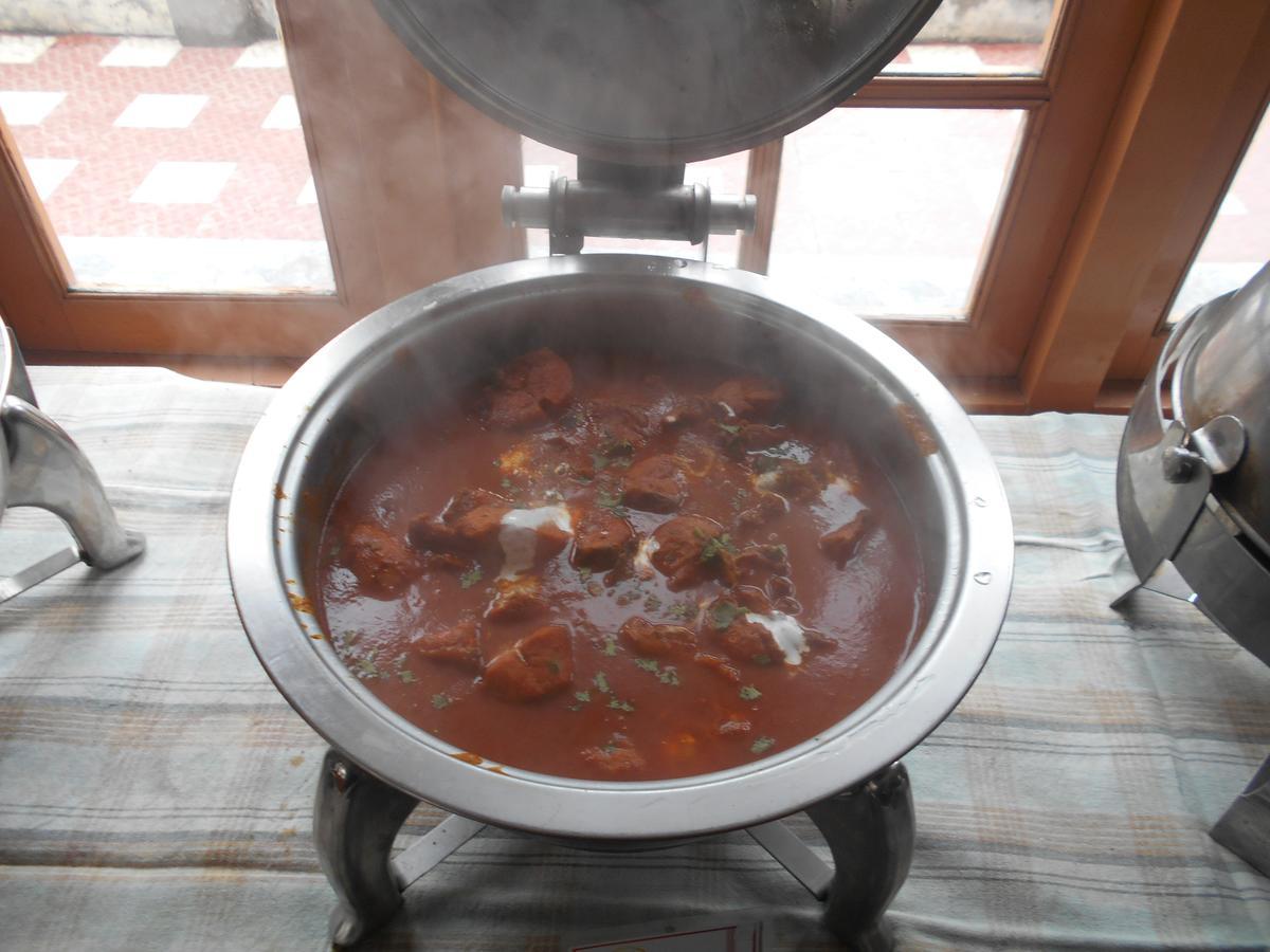Abshar Bed & Breakfast