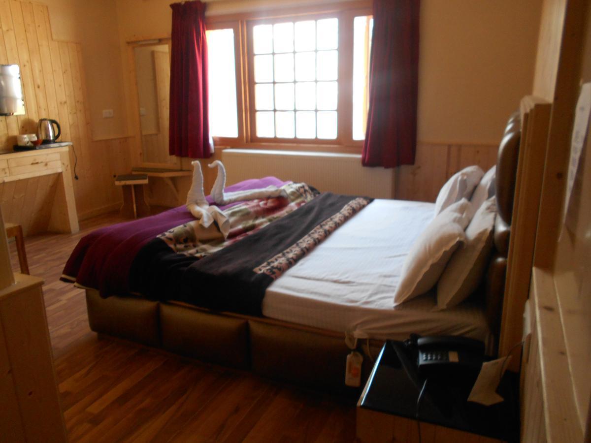 Abshar Bed & Breakfast Pahalgam