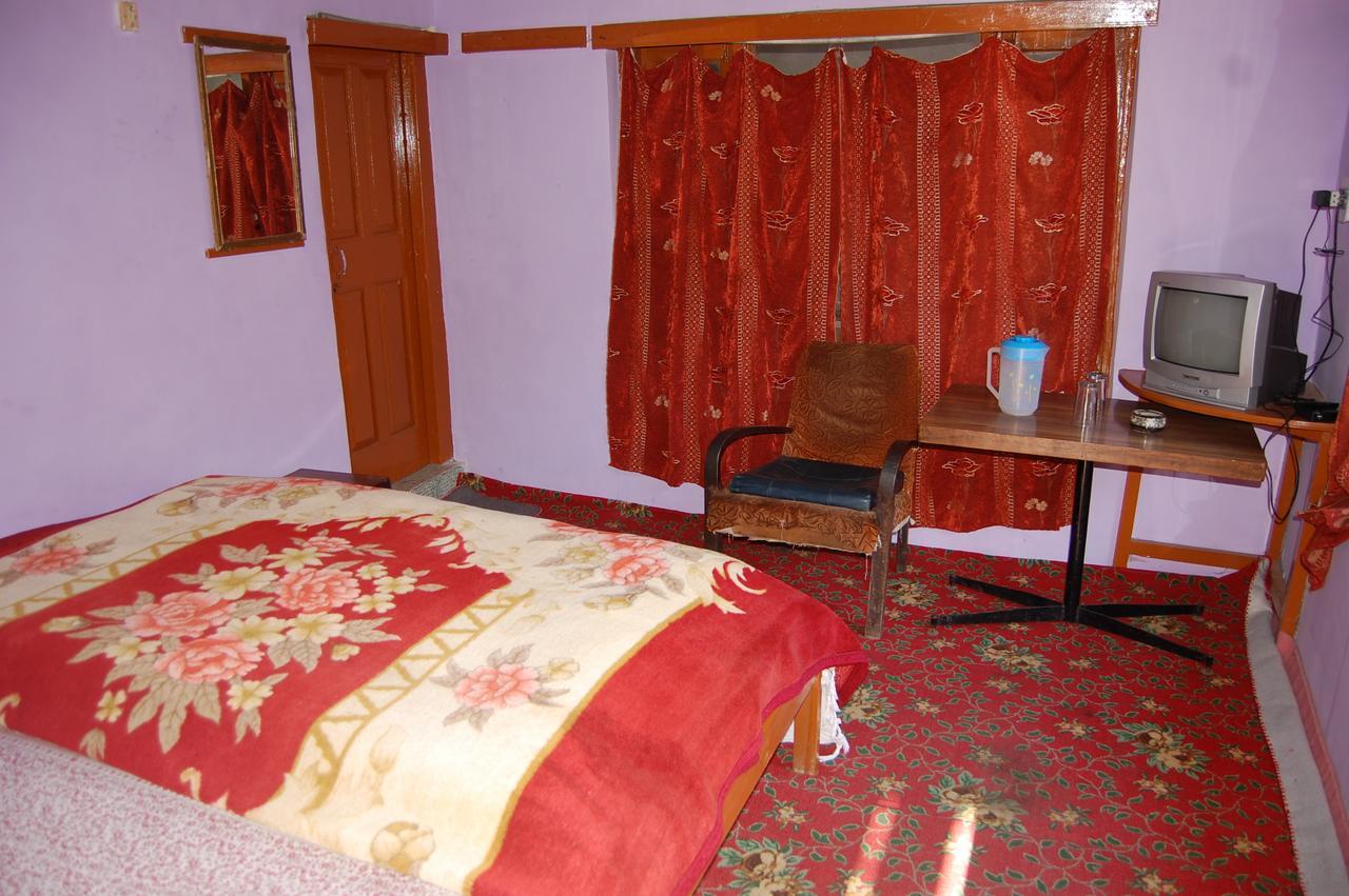 New Relax Inn, Pahalgam, 2 Km From Lidder Valley 2* Pahalgam