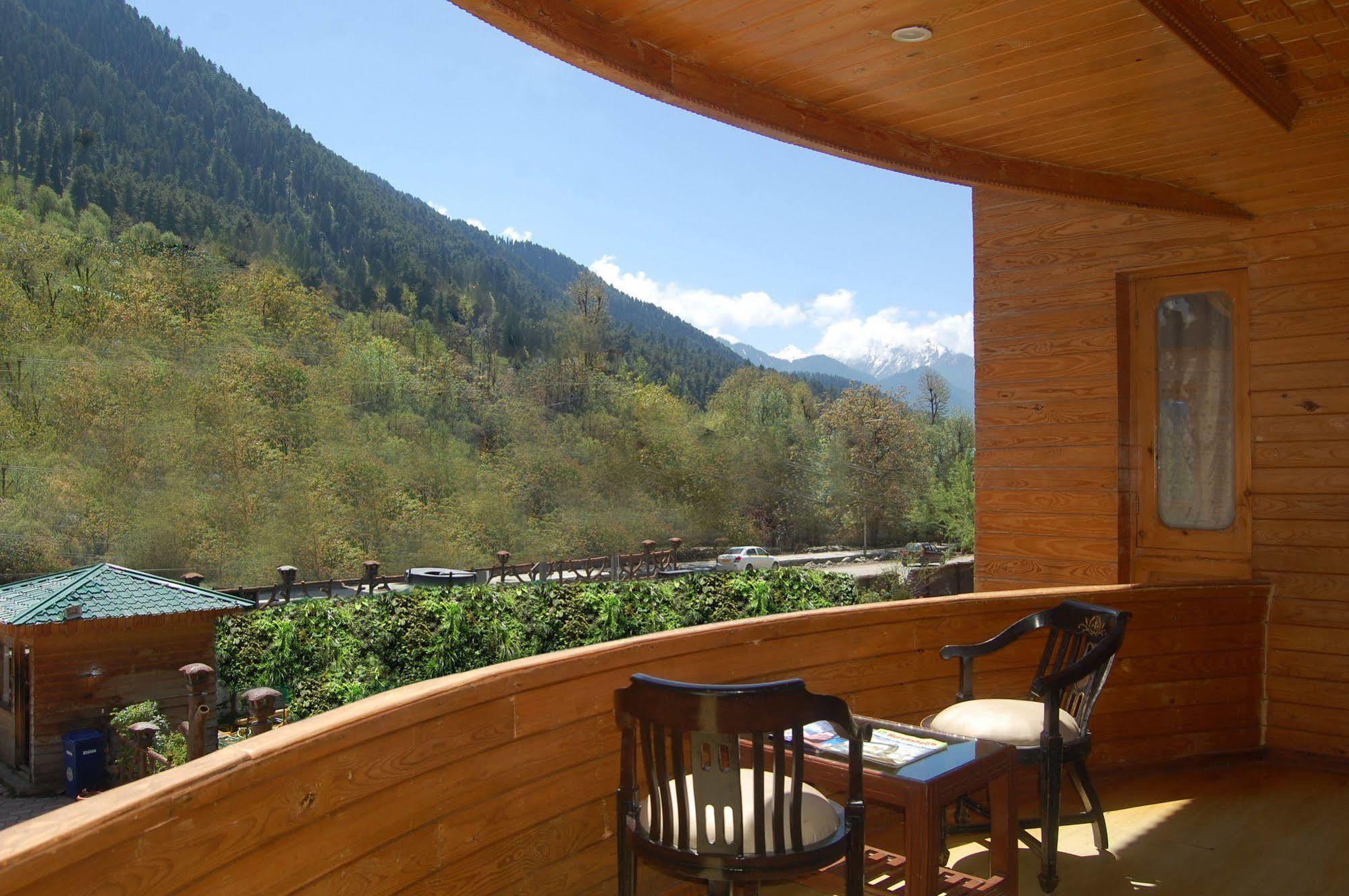 Paradise 4* Pahalgam