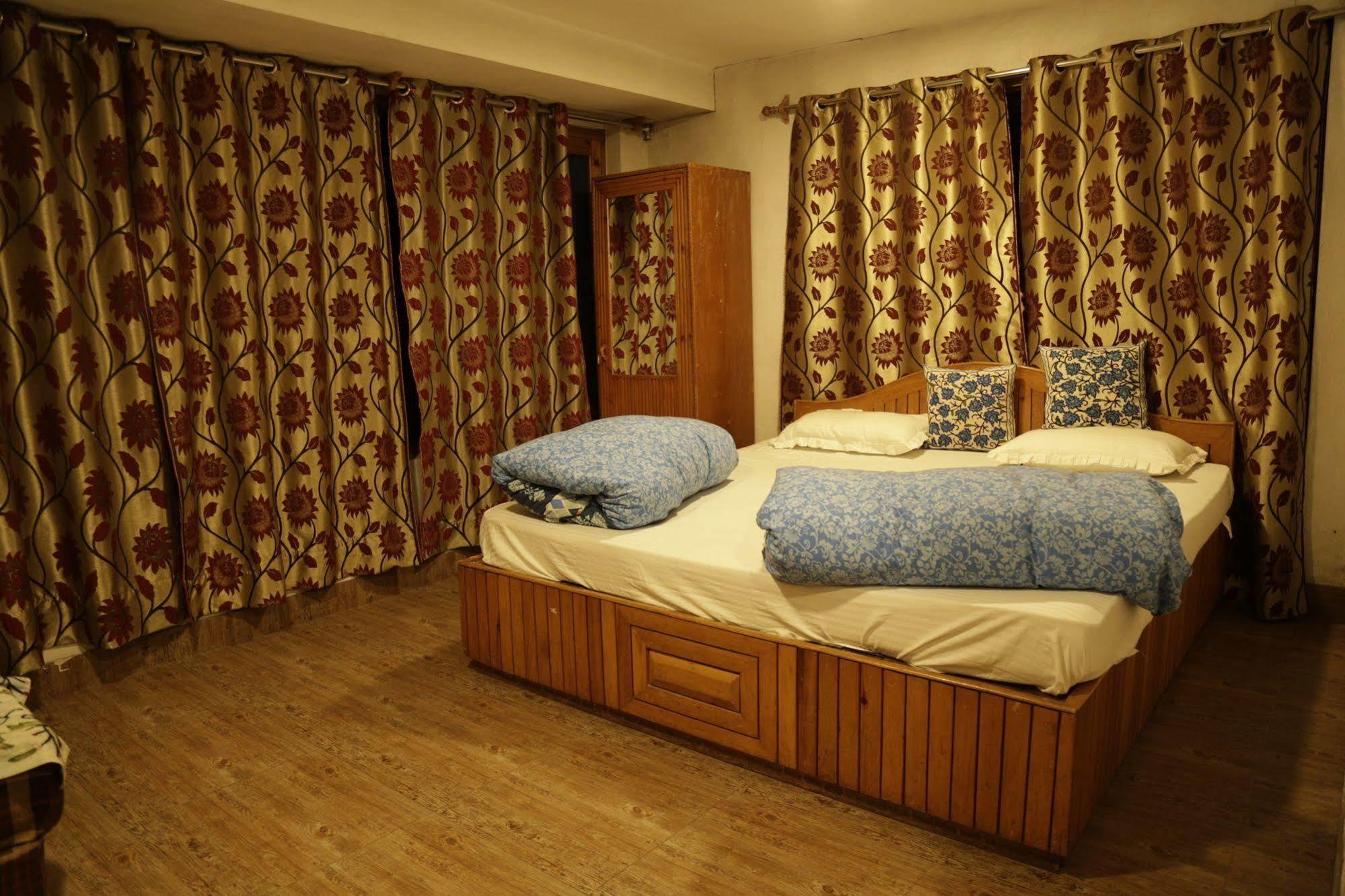 Palestine Hotel 3*