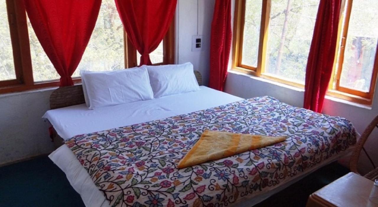 Hayat Pahalgam