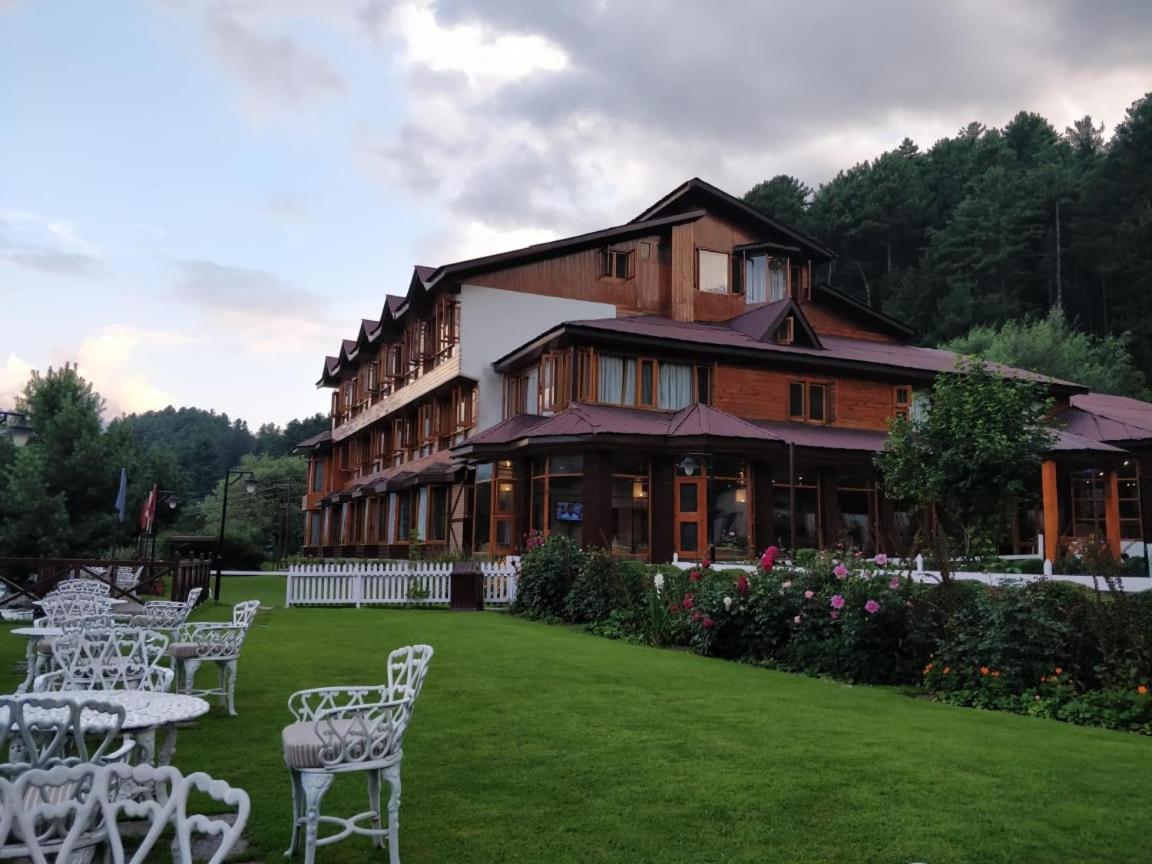 Heevan Hotel