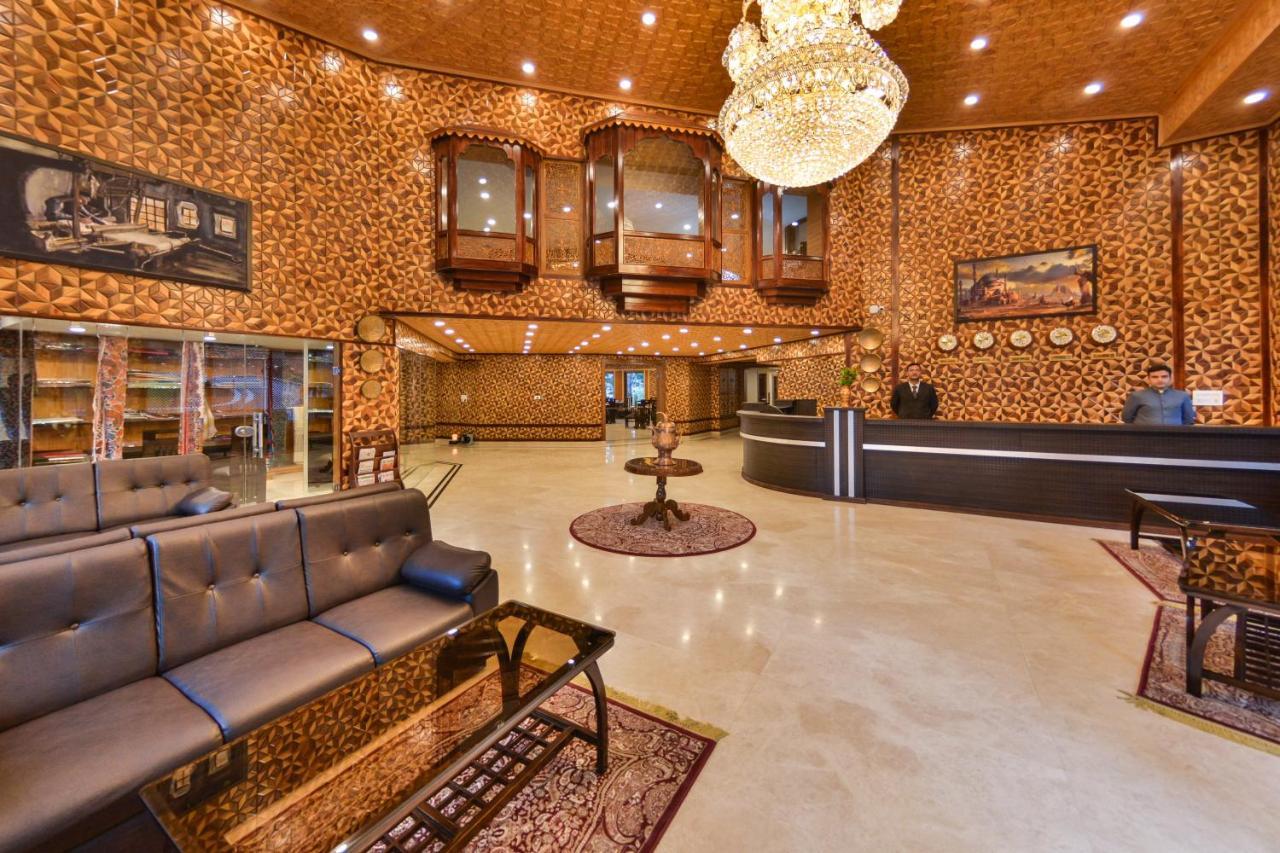 Royal Hillton Hotel
