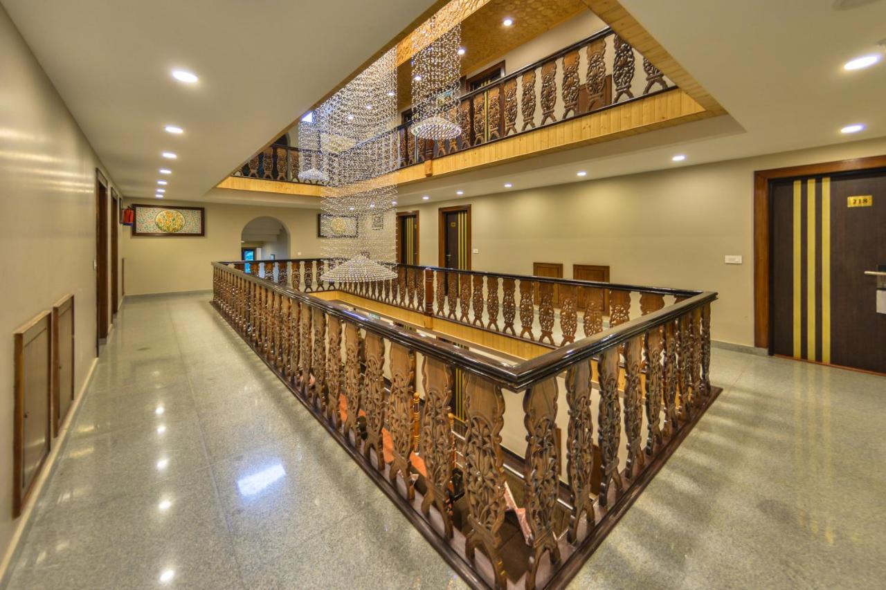 Hotel Royal Hillton 4*