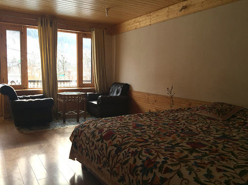 Himalaya House Hotel 2*
