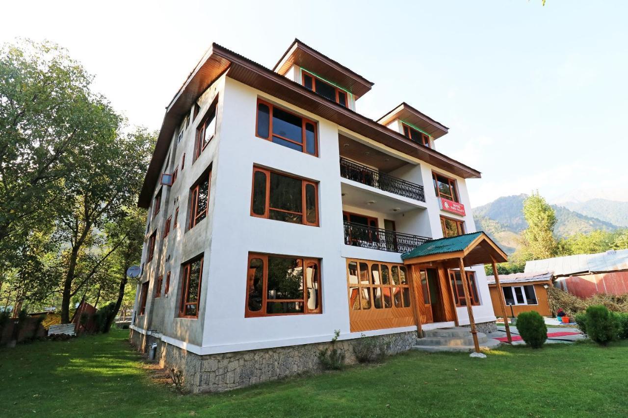Oyo 18416 Park Palace Hotel Pahalgam