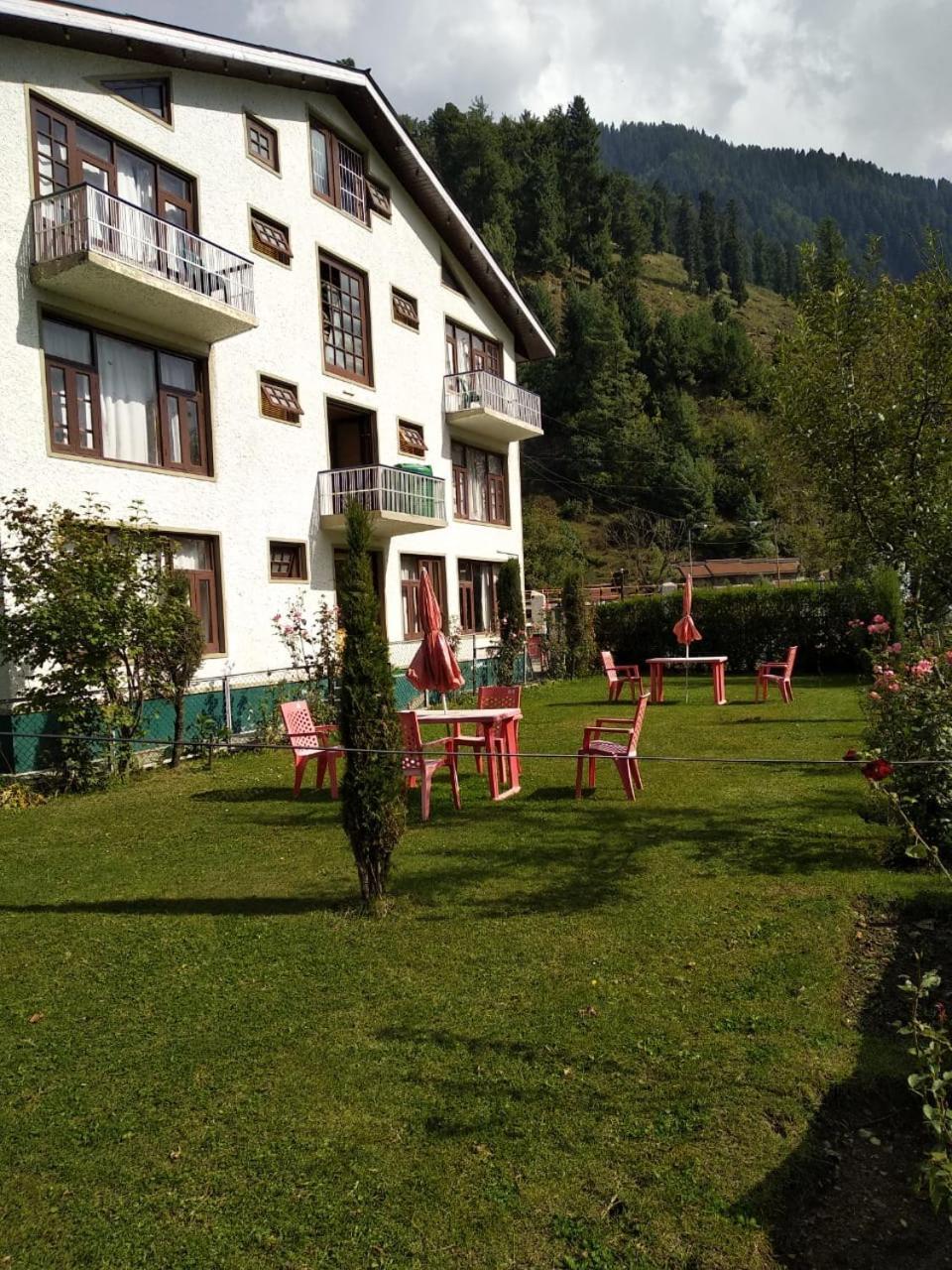 King Palace Pahalgam